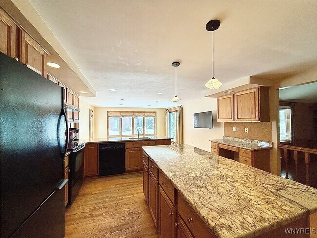 Foto del edificio - 8 Hummingbird Ln