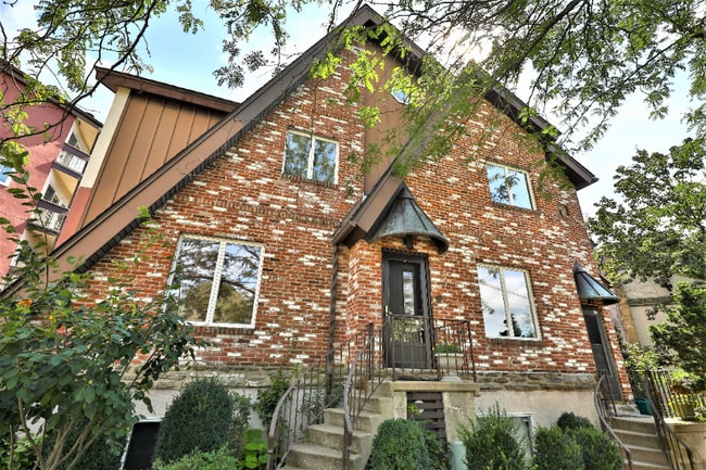 Photo - 8 Rex Ave Townhome