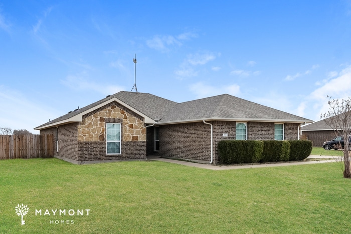 Building Photo - 310 Windmill Ct