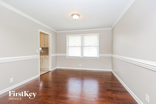 Building Photo - 345 Highfield Dr