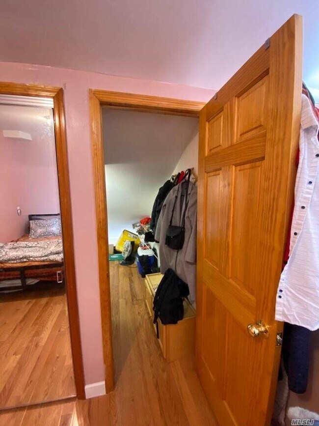 Building Photo - 5306 4th Ave