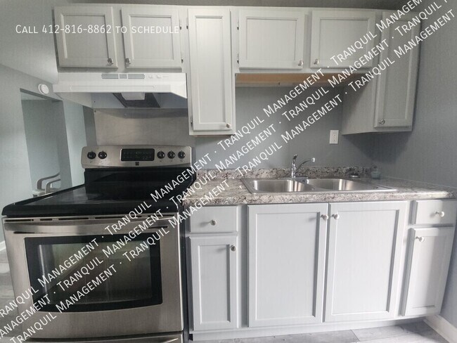 Building Photo - 540 Reed St