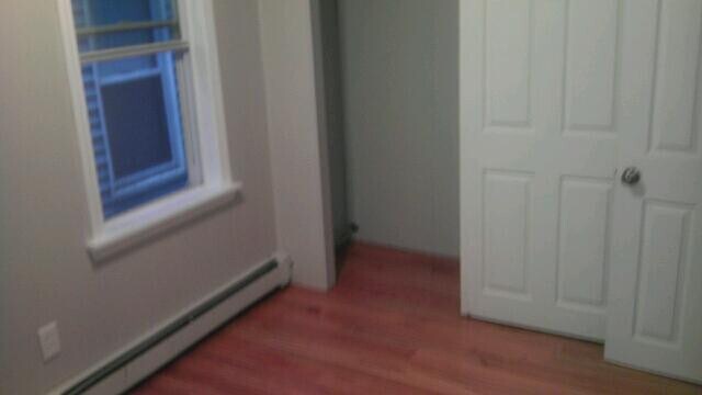 Building Photo - 256 Marion St