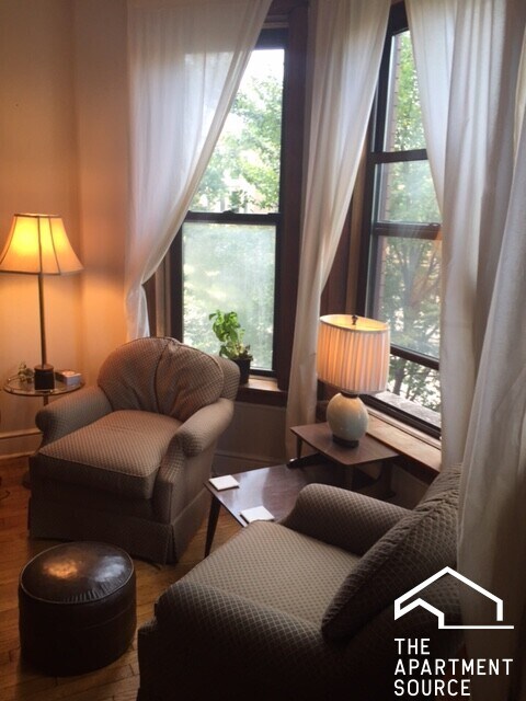 Photo - 1001 N Richmond St Apartment