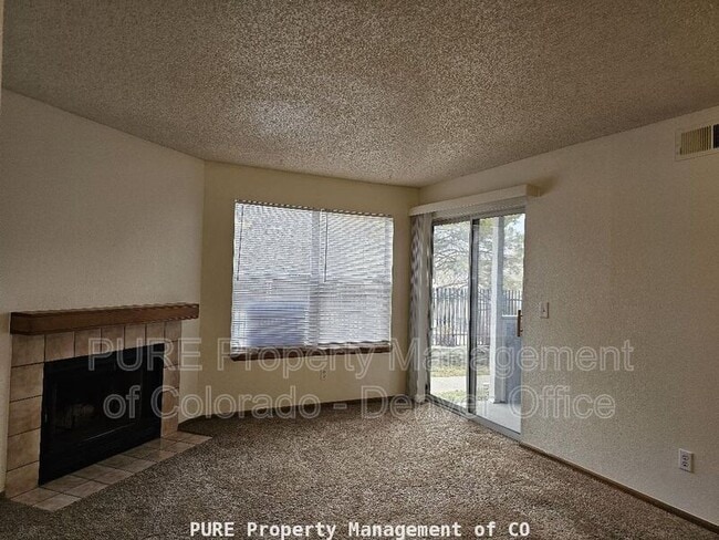 Building Photo - 5706 W Asbury Pl