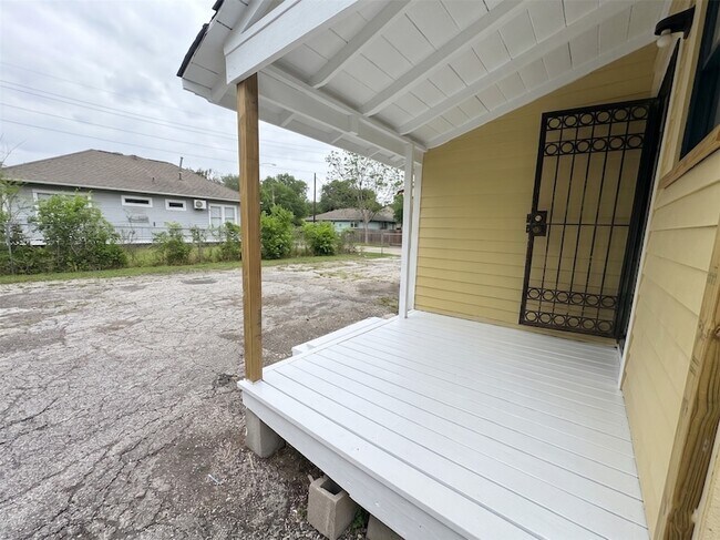 Foto del edificio - 2119 Hardy St