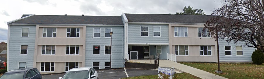 Building Photo - 860 King Ave