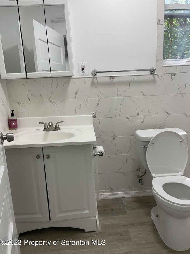 Foto del edificio - 934 1st Ave