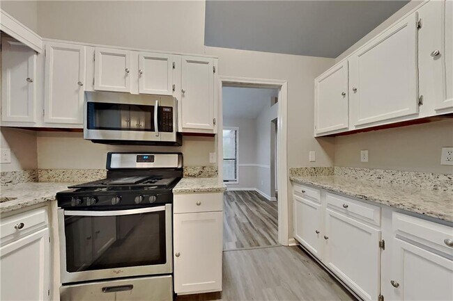 Foto del edificio - 5990 Bayside Dr NW