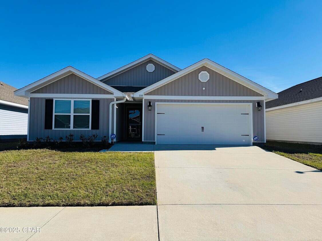 Foto principal - 339 Highbrook Rd