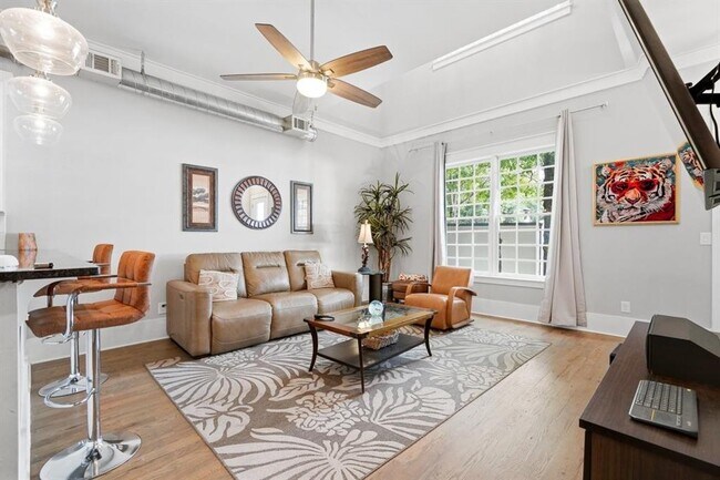 Foto del edificio - 3371 Dogwood Dr