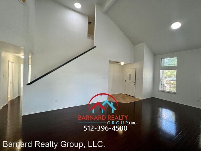 Foto del edificio - 3 br, 2.5 bath House - 312 Spring Branch Loop