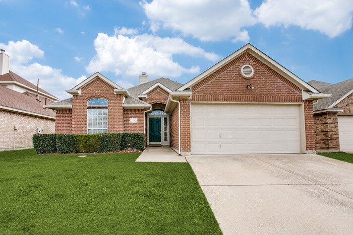 Primary Photo - 7740 Summerbrook Cir