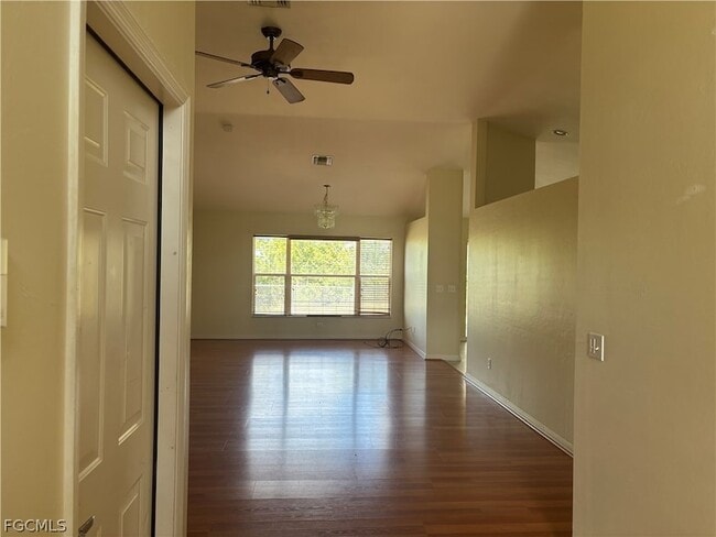 Building Photo - 4620 Varsity Cir