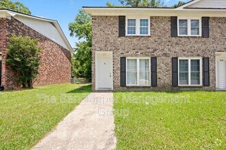 Building Photo - 119 Langley Dr