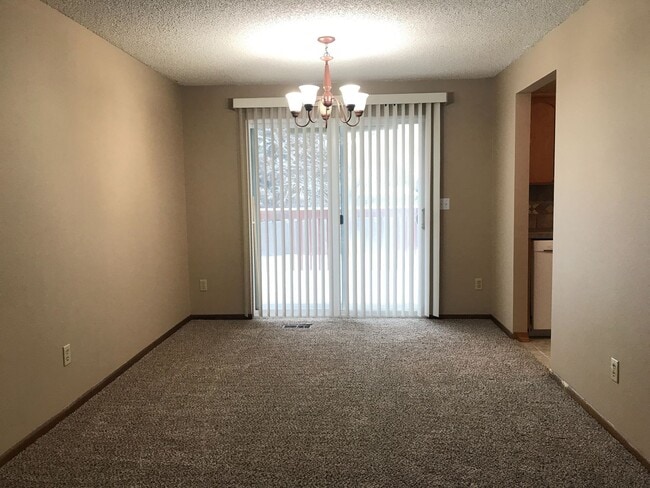 Foto del edificio - Brentwood Classic Home