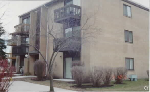 Primary Photo - 1200 Forum