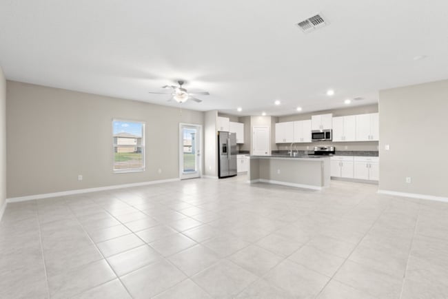 Building Photo - LIKE  NEW 5 Bedroom House for Rent in Epperson Ranch!