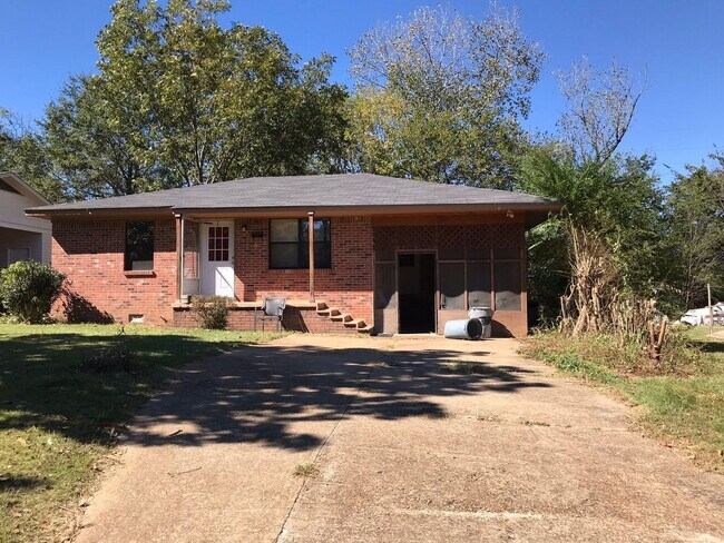 Foto del edificio - 719 MLK Jr Circle