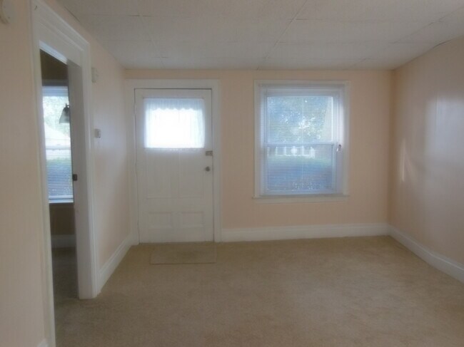 Foto del edificio - 196 Adam St