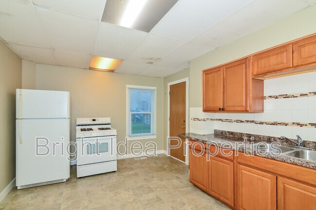 Foto del edificio - 454 Sherburne Ave