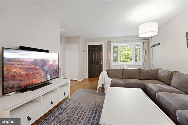 Foto del edificio - 3528 Beech Ave