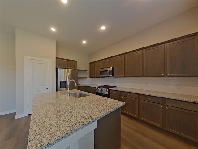 Building Photo - 727 Lacewing Dr