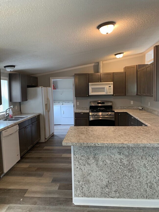 Foto del edificio - Enjoy Your NEW NEW NEW Home in Vanceboro