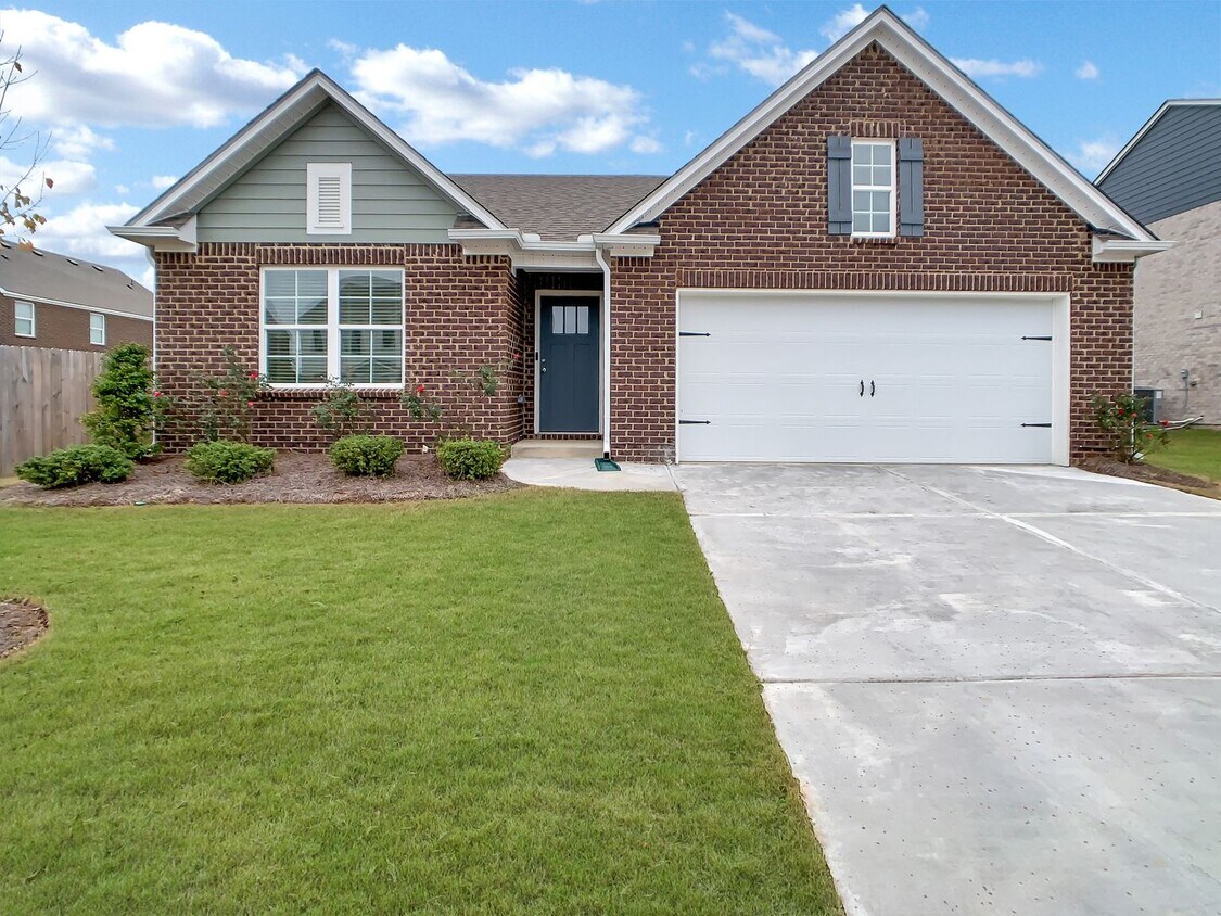 Primary Photo - Available July 16th!!! Newly Built 4 Bedro...