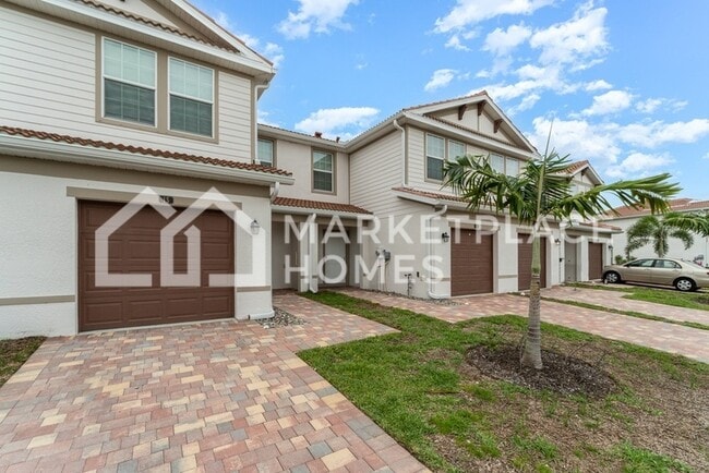 Building Photo - 7169 Greenwood Park Cir