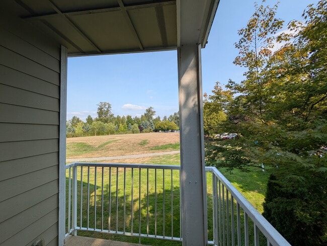 Balcony - 710 240th Way SE
