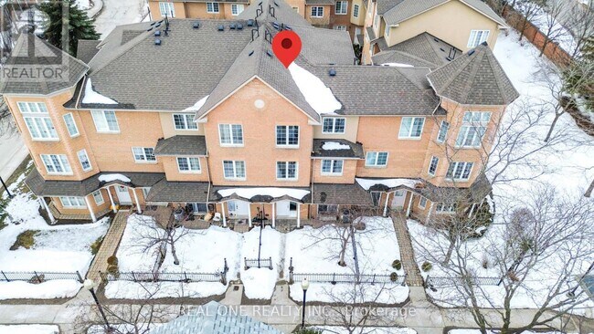 Building Photo - 12 St Moritz Way