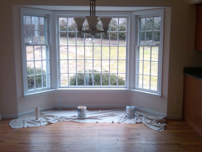 Building Photo - 41 Country Club Rd