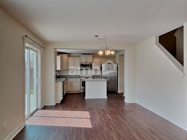 Foto del edificio - 10647 Avalon St