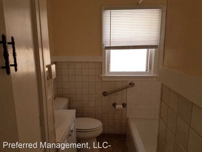 Building Photo - 4 br, 2 bath House - 2110 Duff Avenue