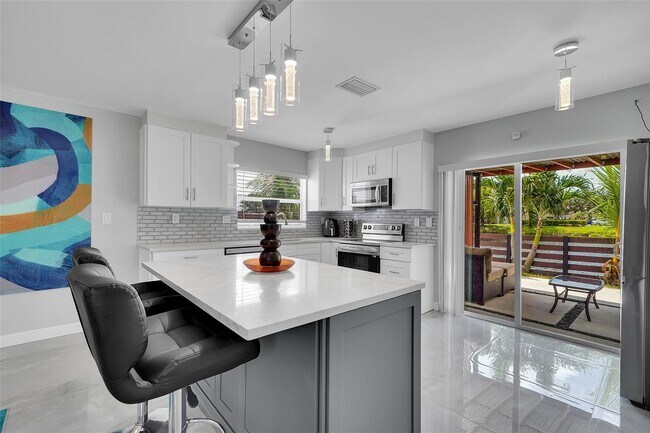 Foto del edificio - 7506 SW 7th Ct