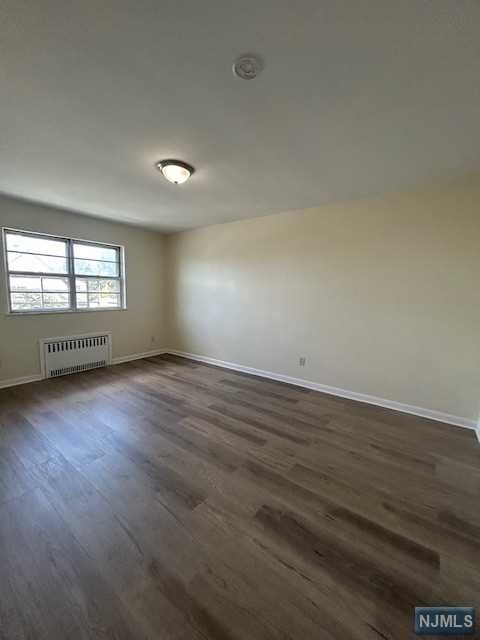 Building Photo - 313 Anderson Ave