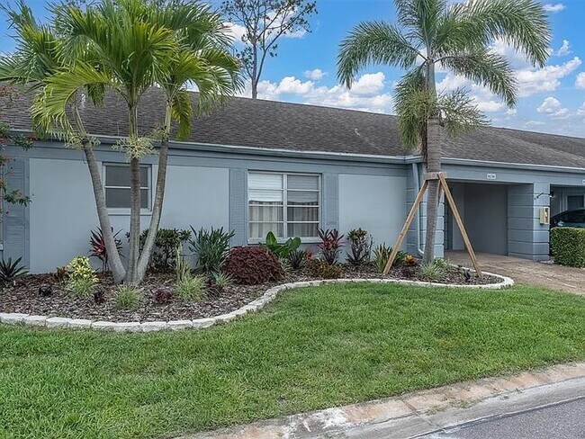 Foto del edificio - 8236 Brentwood Rd