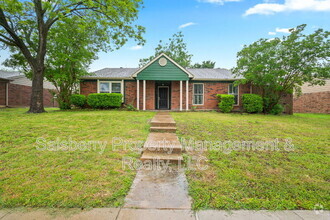 Building Photo - 255 Barclay Ave
