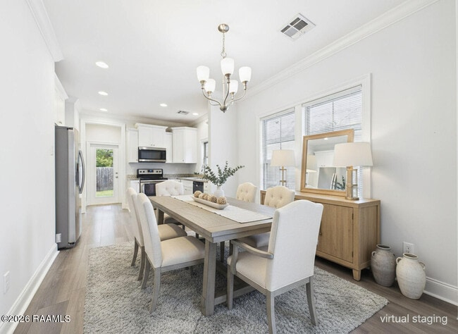 Foto del edificio - 212 Twin Meadow Ln