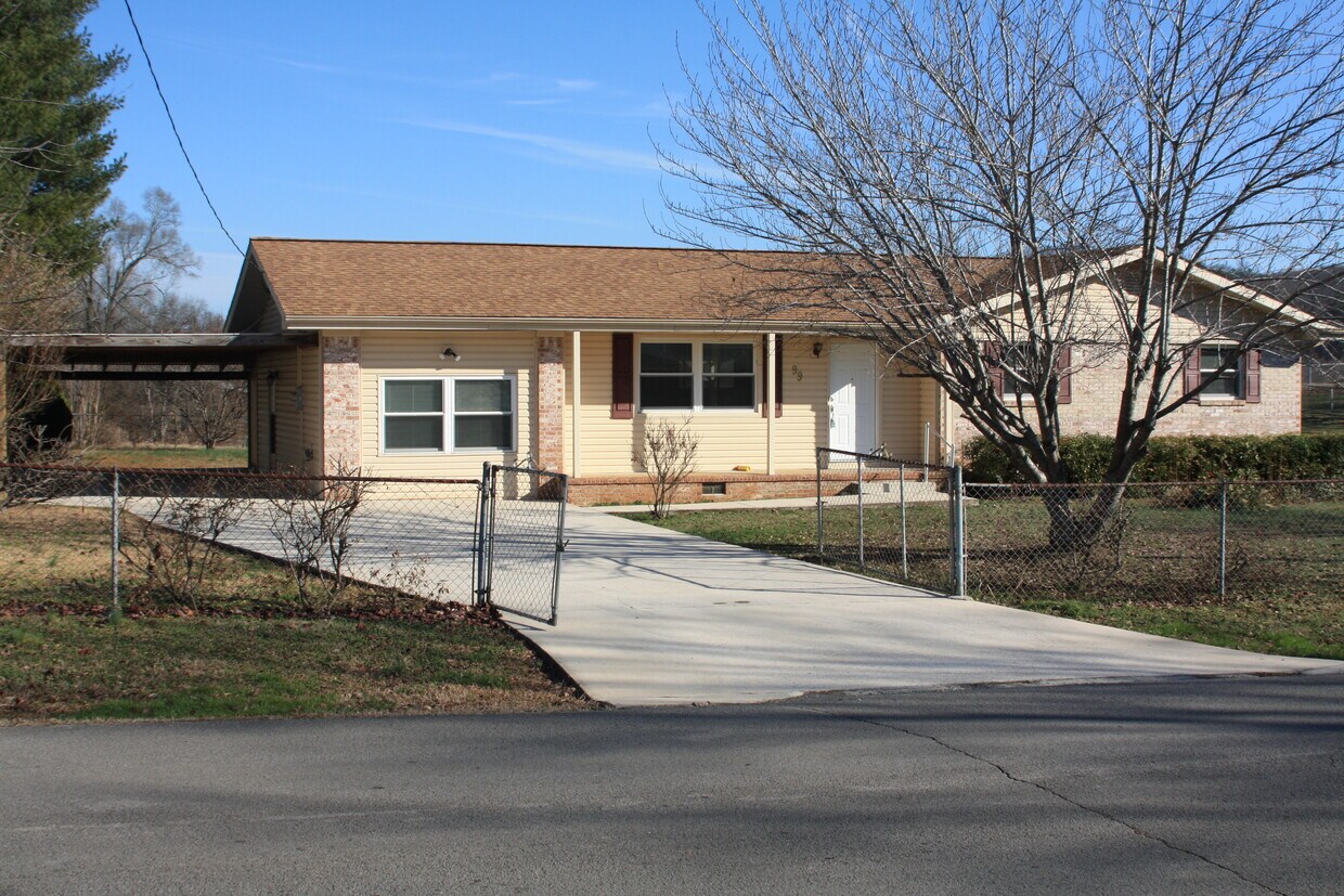 Primary Photo - 99 Cubine Rd