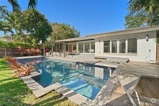 Building Photo - 18 Samana Dr