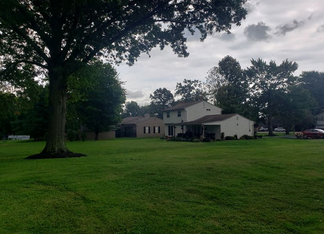 Building Photo - 141 Shenango Road