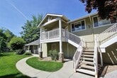 Primary Photo - 445 W State St