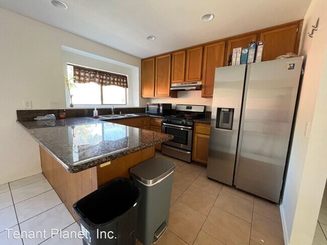 Building Photo - 4 br, 2 bath House - 3052 Camino Aleta