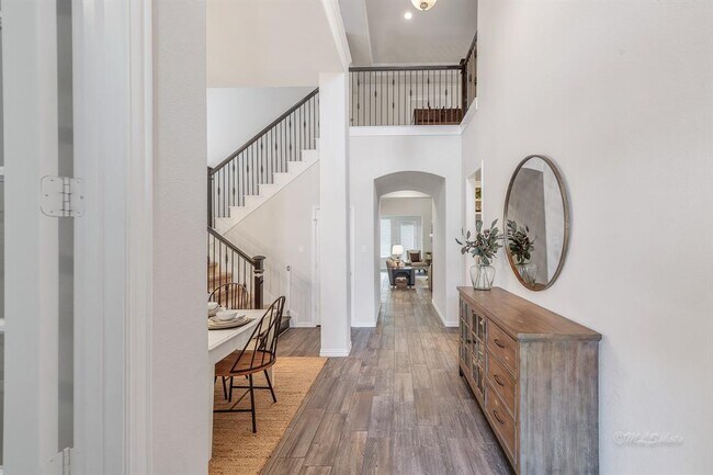 Foto del edificio - 27231 Symphony Creek Ln