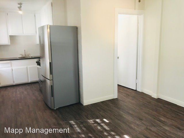 Foto del edificio - 252 W 11th St