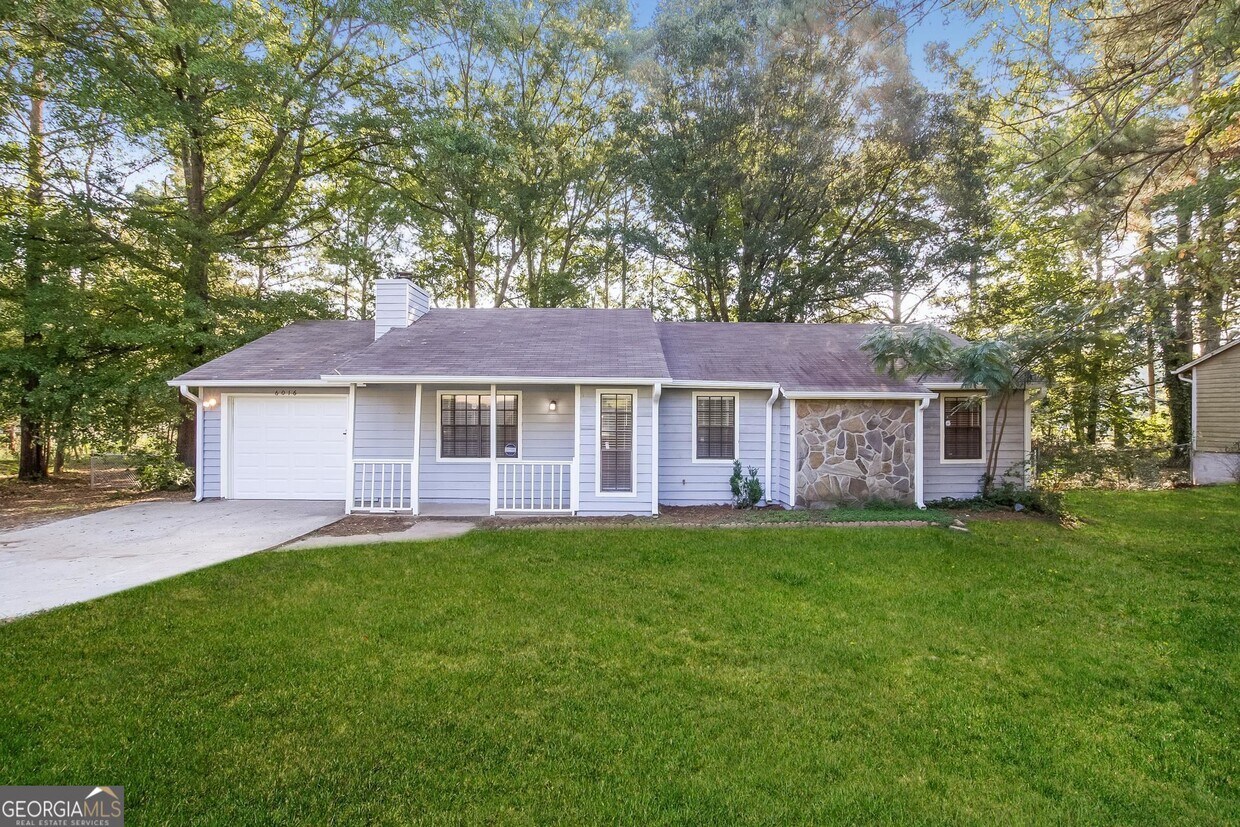 Primary Photo - 6016 Castlegate Dr