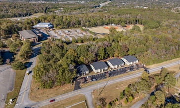 Building Photo - 2514 S Seale Rd