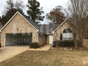 Building Photo - 8118 Birch Walk Dr